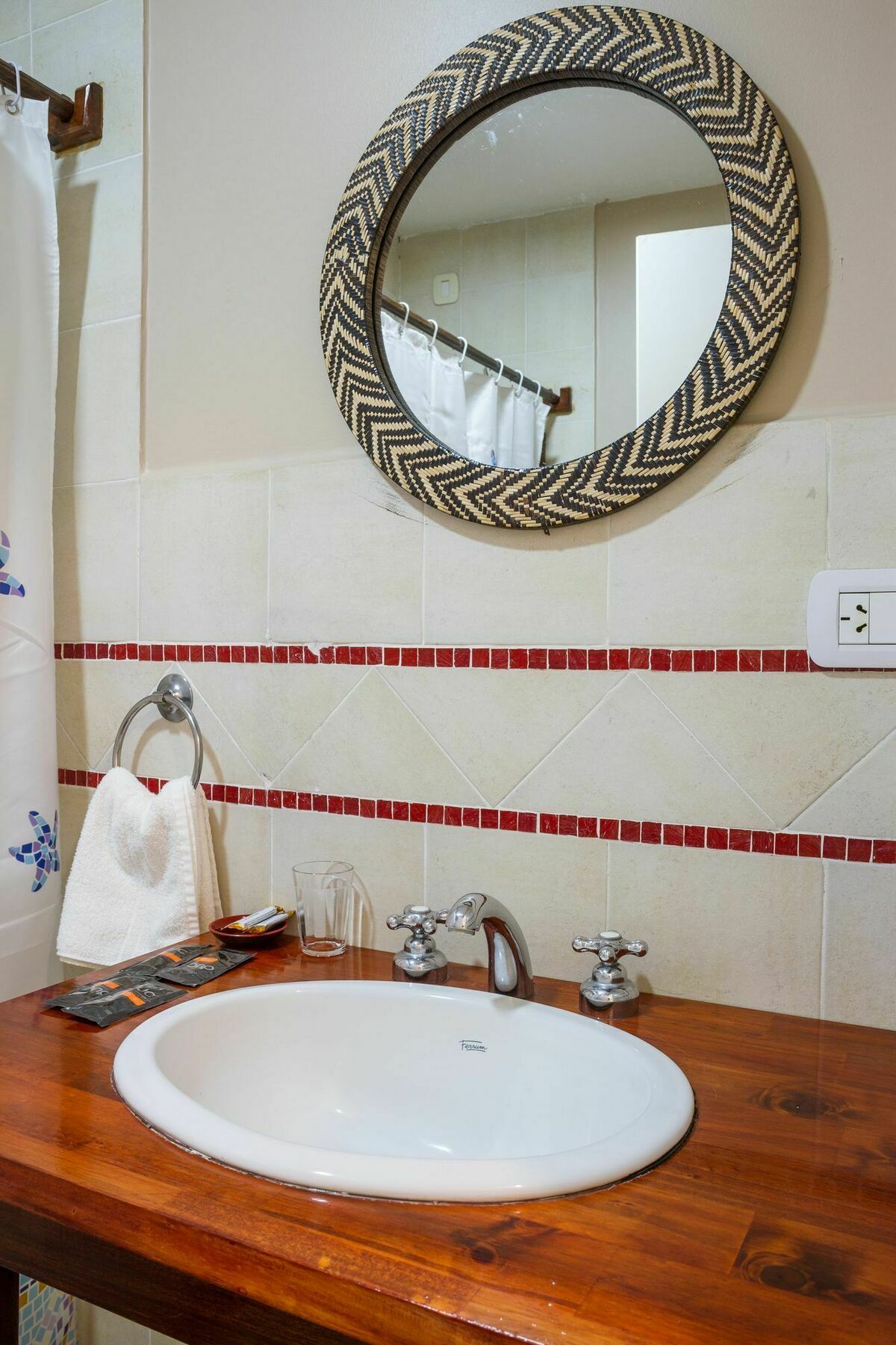 Tangoinn Club Iguazu Party Luxury Hostel 푸에르토이과수 외부 사진