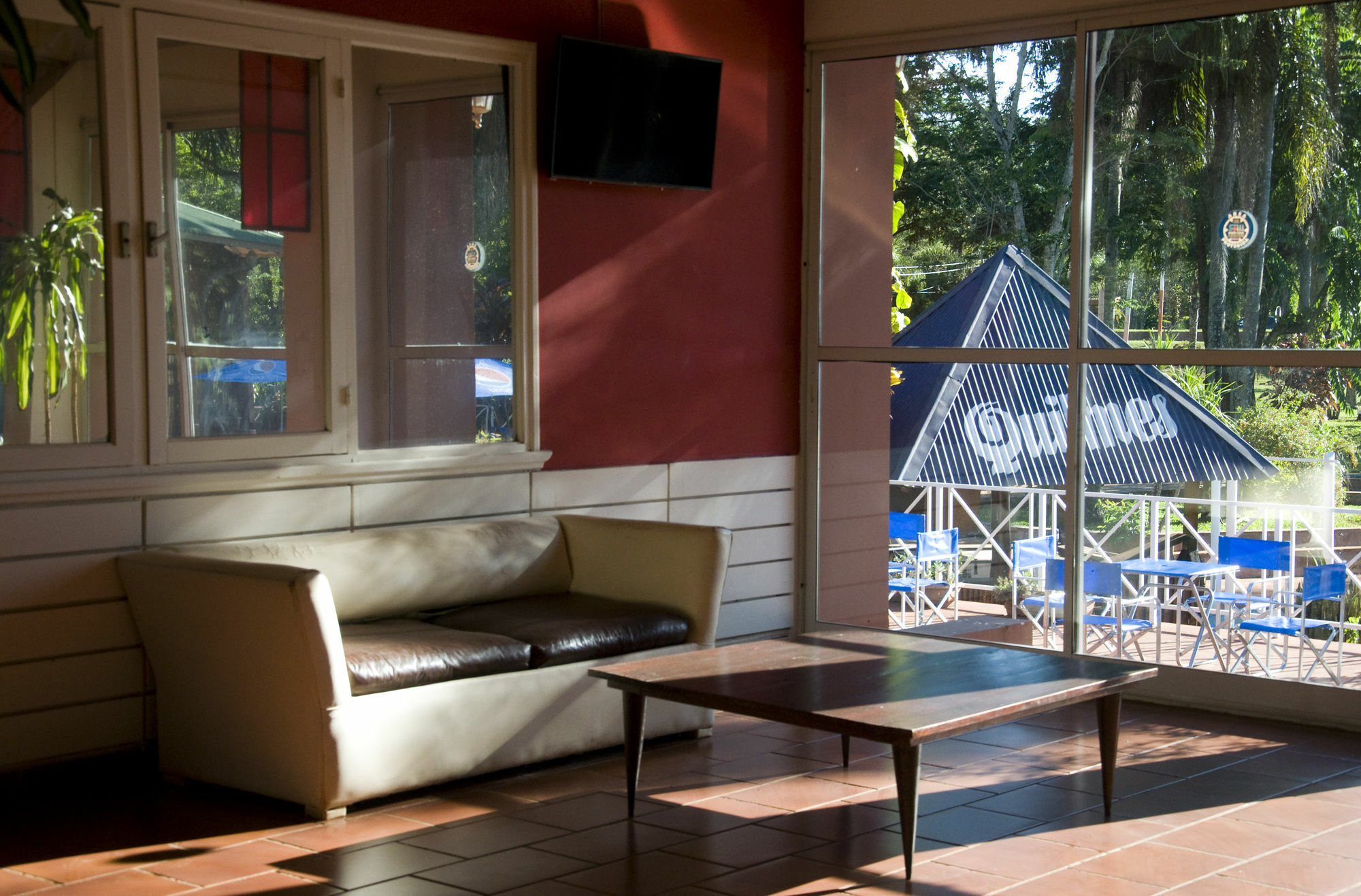 Tangoinn Club Iguazu Party Luxury Hostel 푸에르토이과수 외부 사진